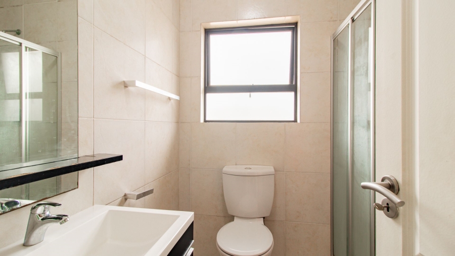 To Let 2 Bedroom Property for Rent in Oakdene Gauteng