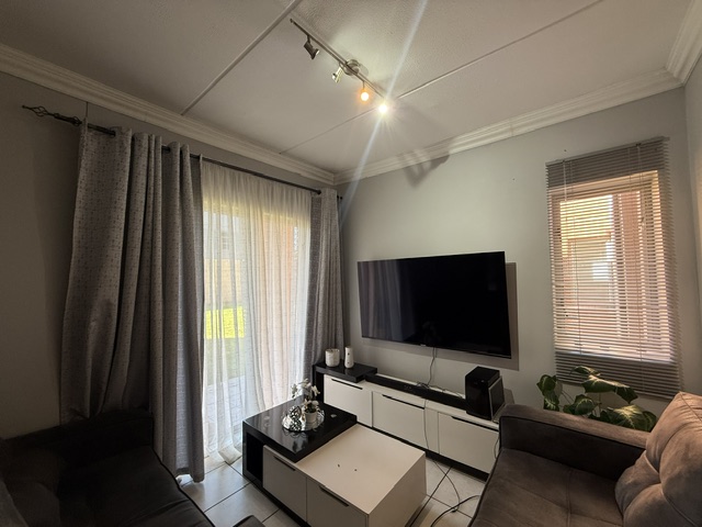2 Bedroom Property for Sale in Kempton Park Central Gauteng
