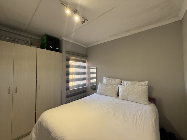 2 Bedroom Property for Sale in Kempton Park Central Gauteng