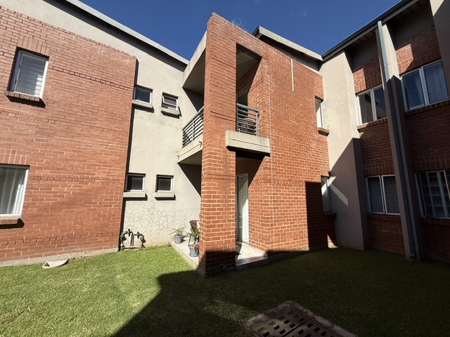 2 Bedroom Property for Sale in Kempton Park Central Gauteng