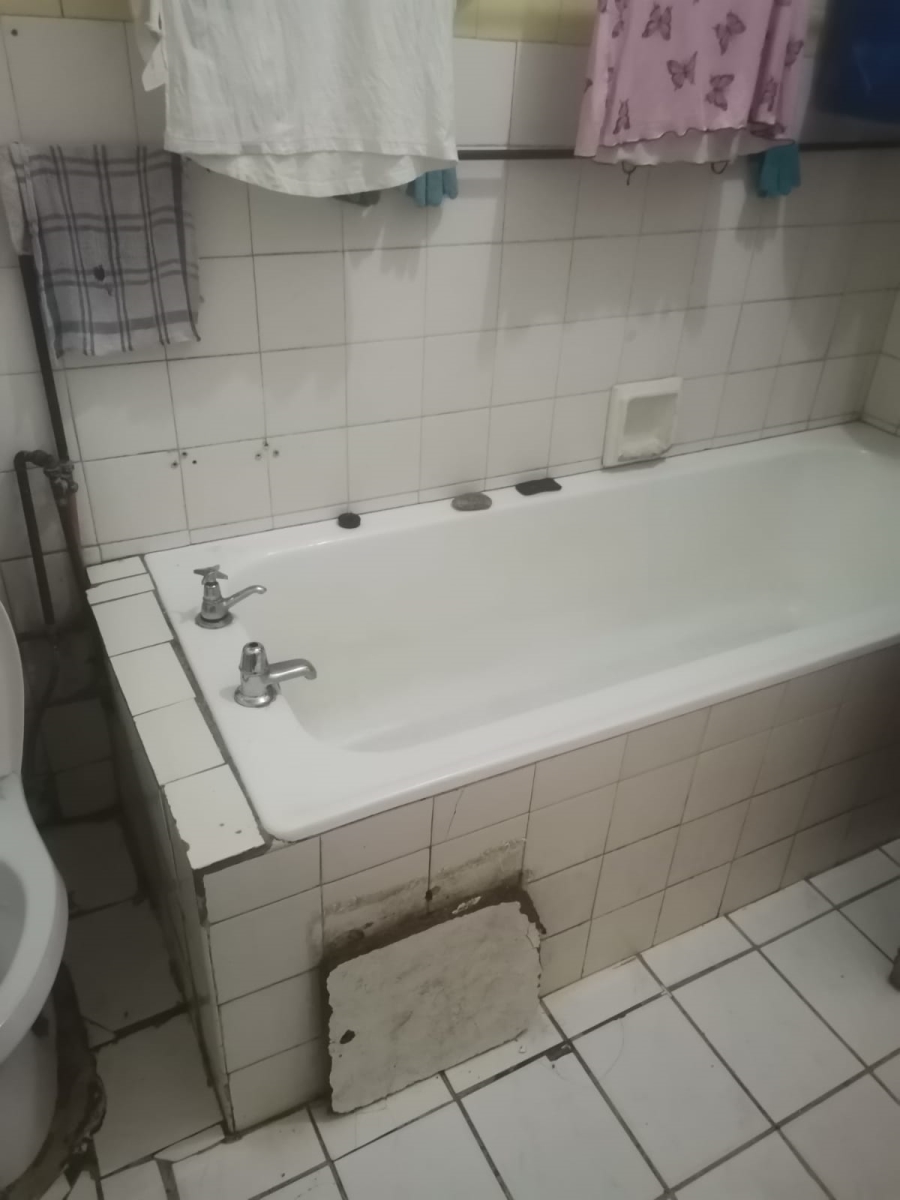2 Bedroom Property for Sale in Sunnyside Gauteng