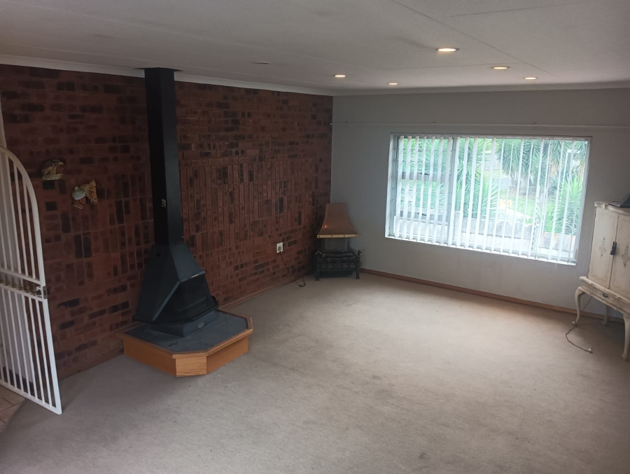 3 Bedroom Property for Sale in Mayberry Park Gauteng