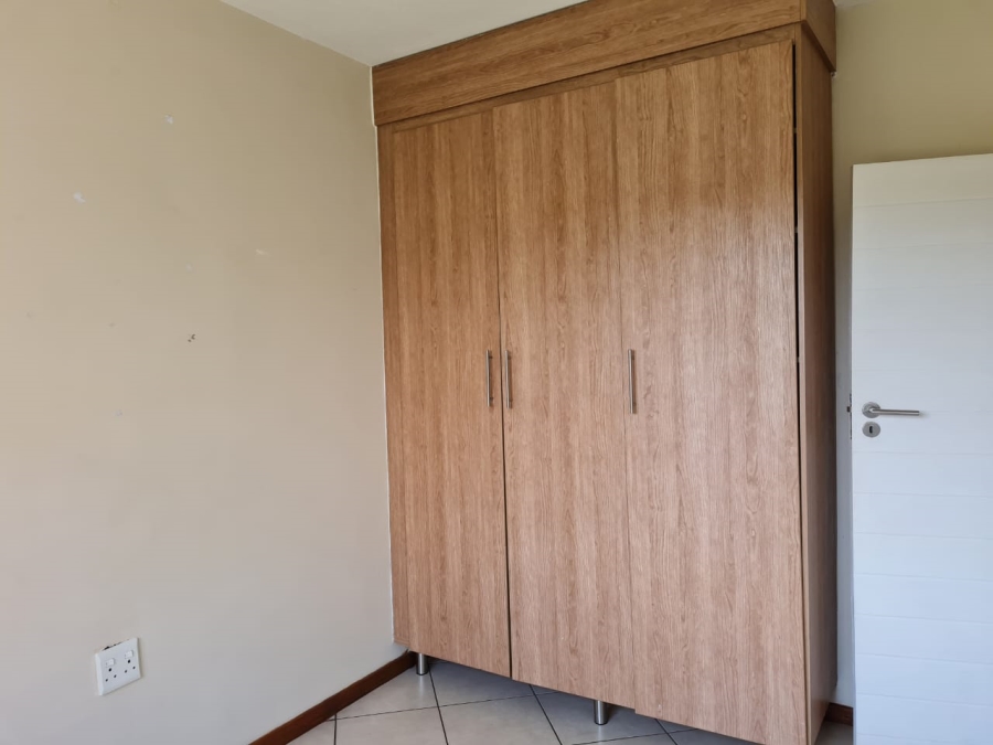 To Let 2 Bedroom Property for Rent in Monavoni Gauteng