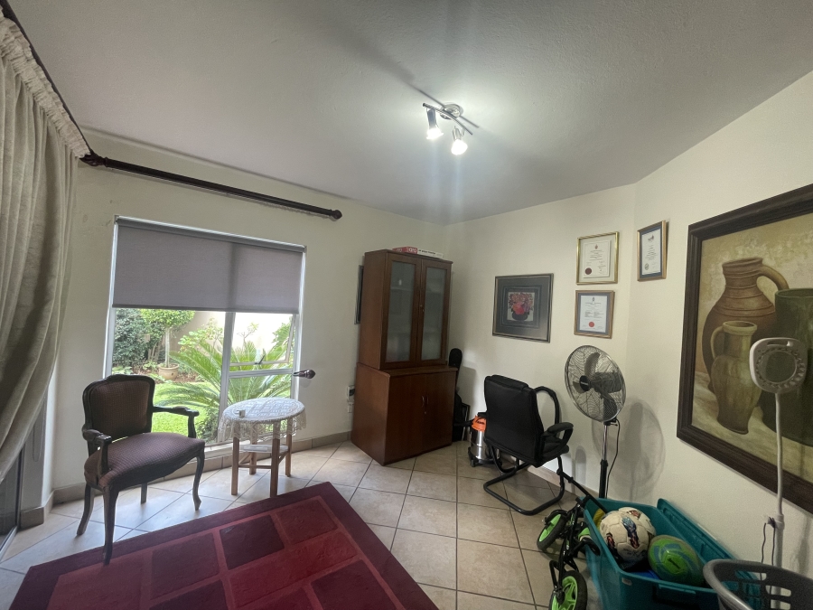 4 Bedroom Property for Sale in Eldo Glen Gauteng