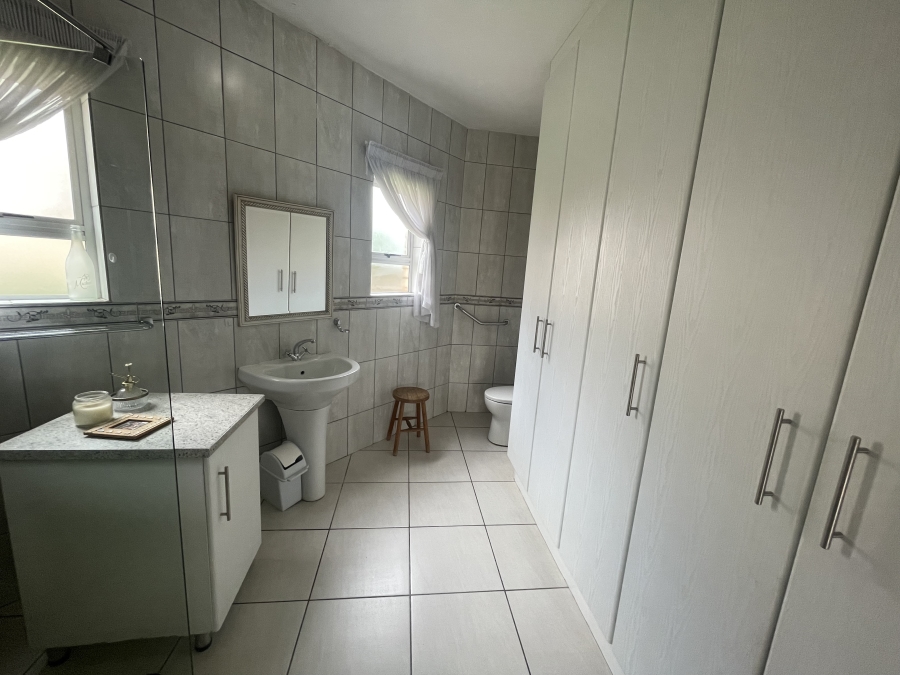 4 Bedroom Property for Sale in Eldo Glen Gauteng