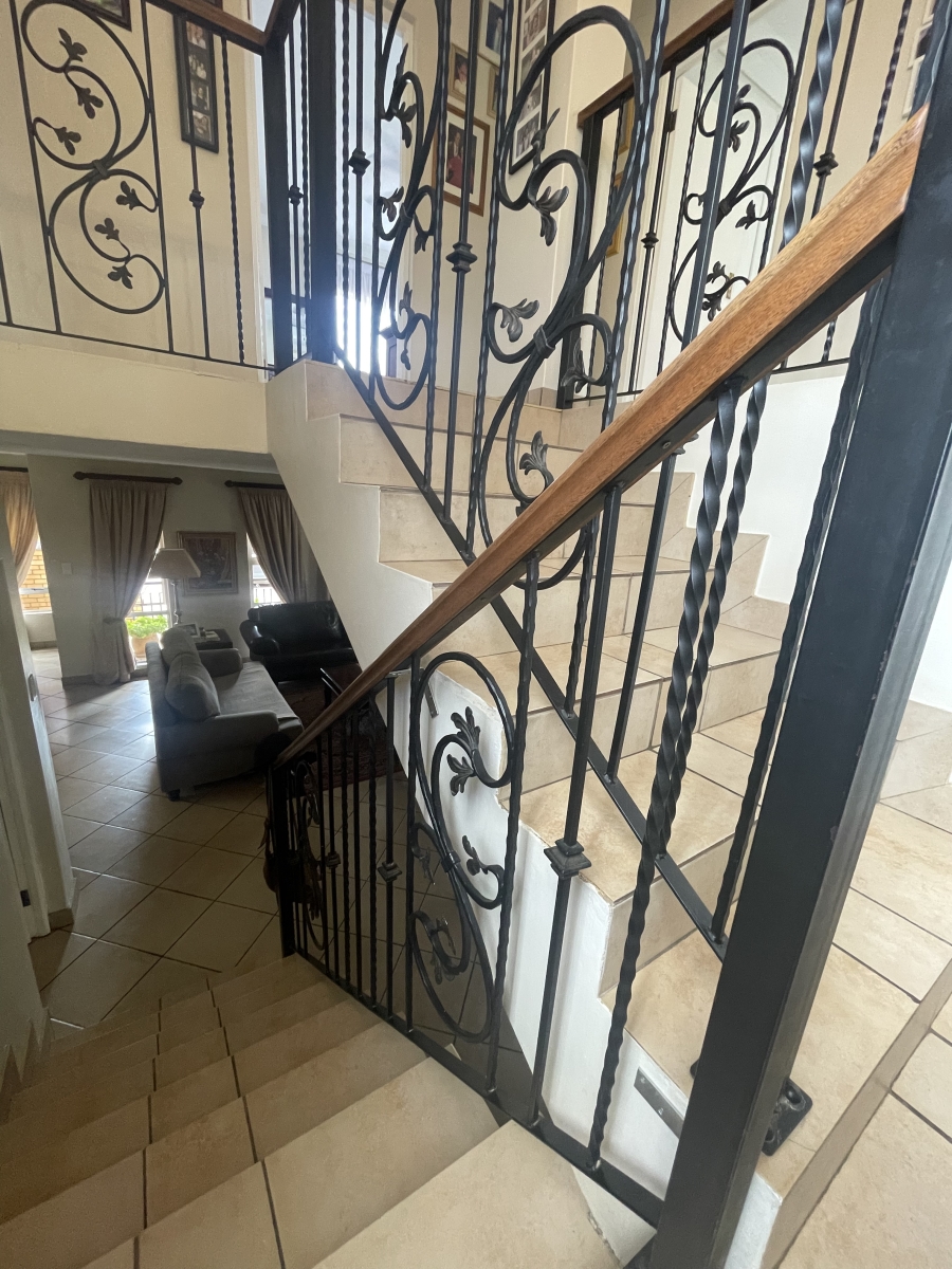 4 Bedroom Property for Sale in Eldo Glen Gauteng