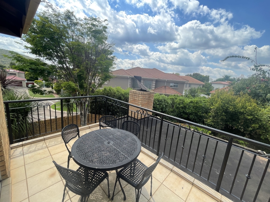 4 Bedroom Property for Sale in Eldo Glen Gauteng