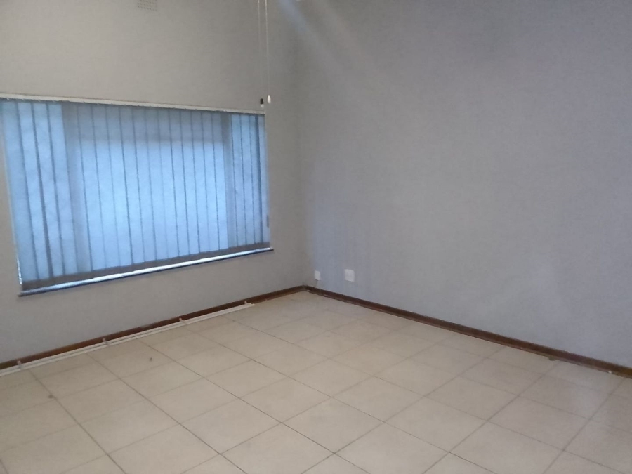 To Let 2 Bedroom Property for Rent in Parkhill Gardens Gauteng