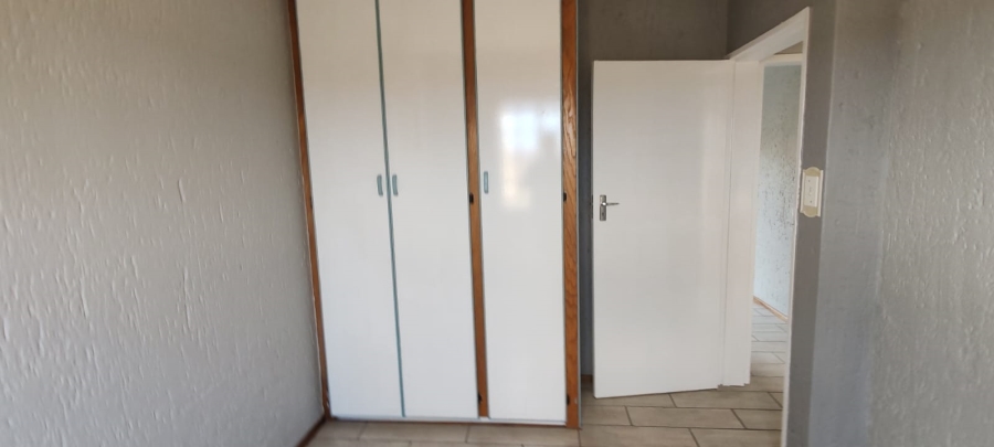 2 Bedroom Property for Sale in Bartlett Gauteng