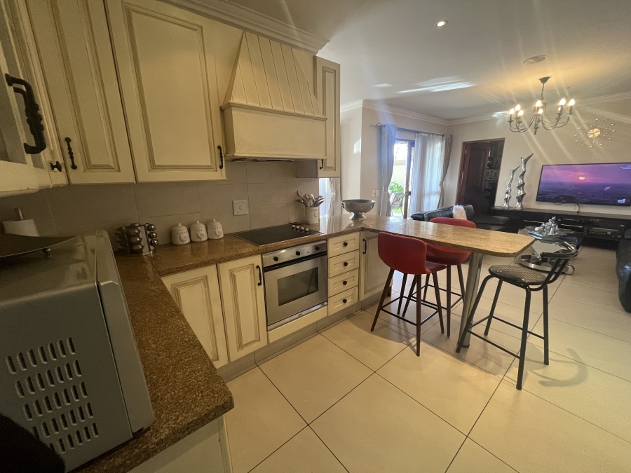 3 Bedroom Property for Sale in Marais Steyn Park Gauteng