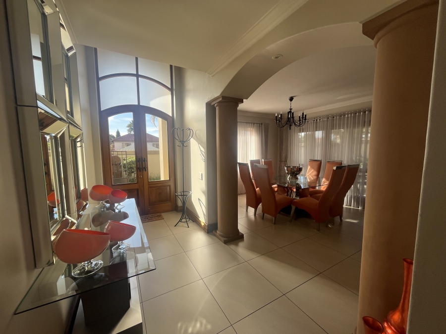 3 Bedroom Property for Sale in Marais Steyn Park Gauteng