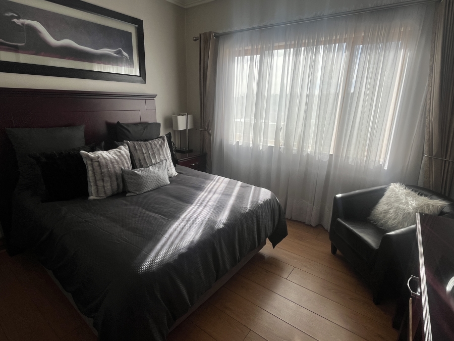 3 Bedroom Property for Sale in Marais Steyn Park Gauteng