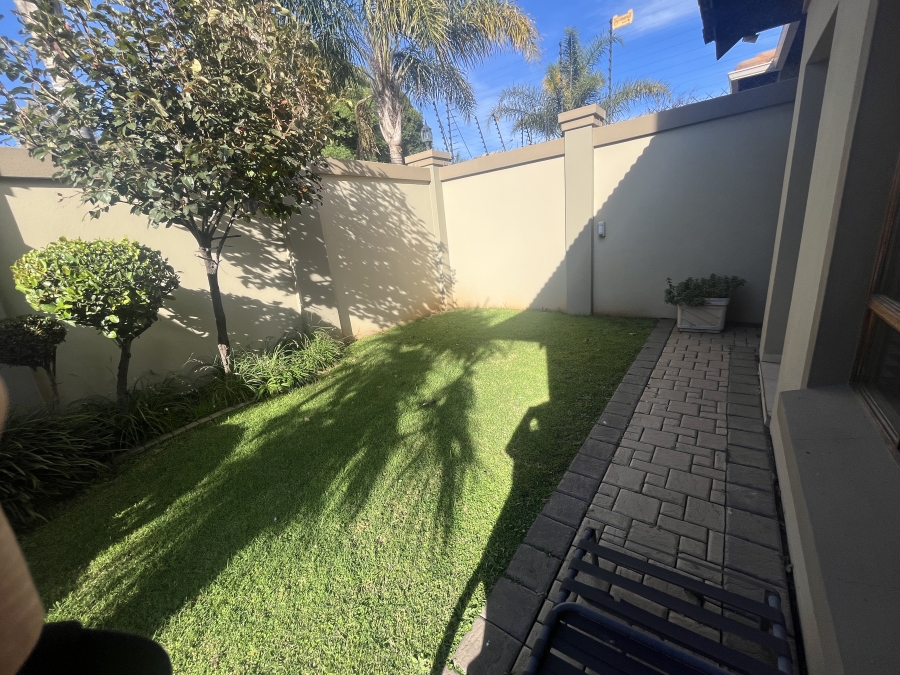 3 Bedroom Property for Sale in Marais Steyn Park Gauteng