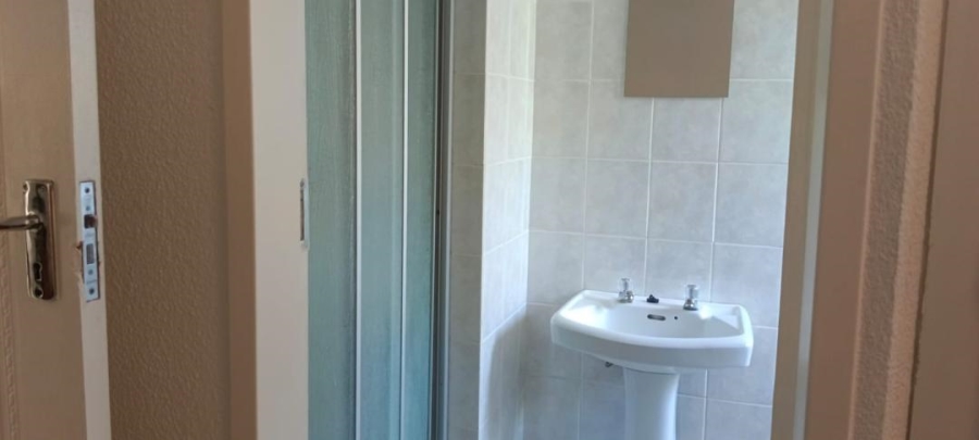2 Bedroom Property for Sale in Ferndale Gauteng