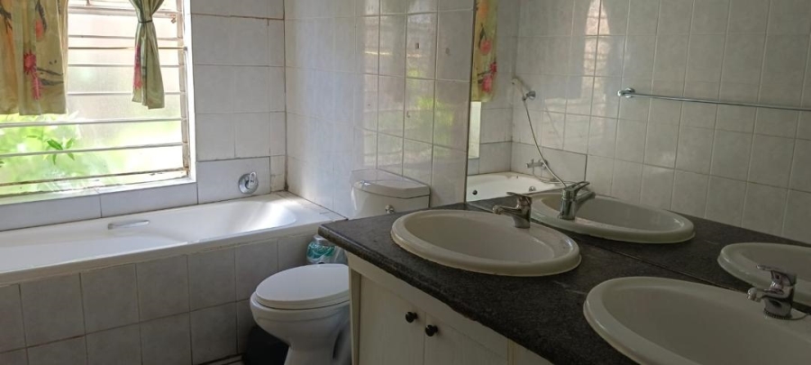 2 Bedroom Property for Sale in Ferndale Gauteng