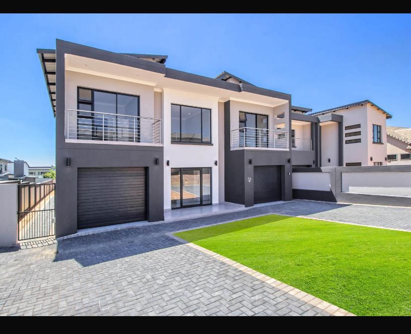 4 Bedroom Property for Sale in Kameeldrift East Gauteng