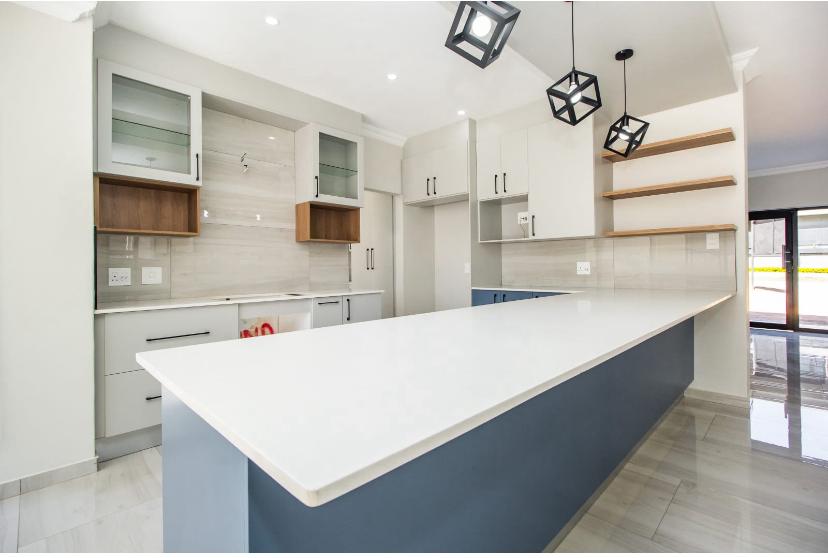 4 Bedroom Property for Sale in Kameeldrift East Gauteng