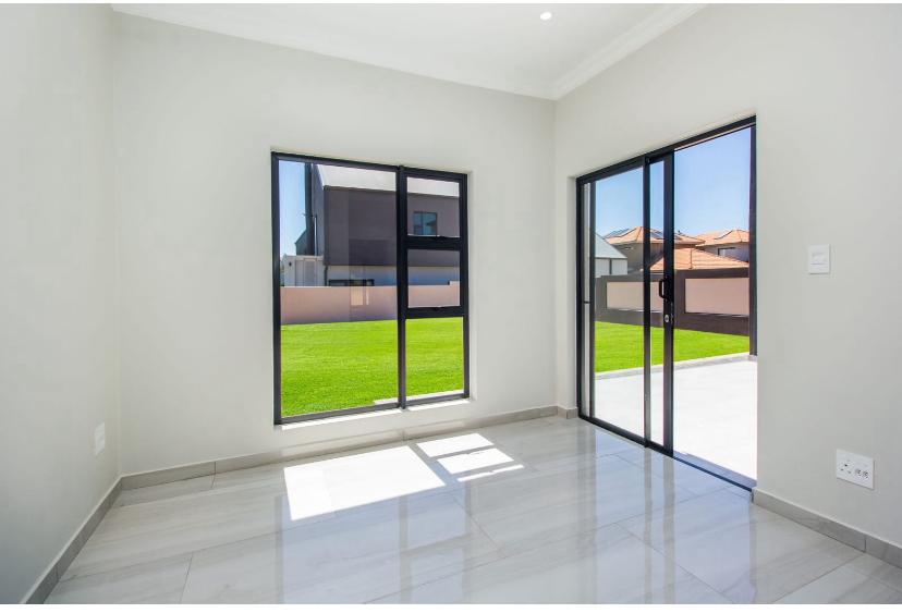 4 Bedroom Property for Sale in Kameeldrift East Gauteng