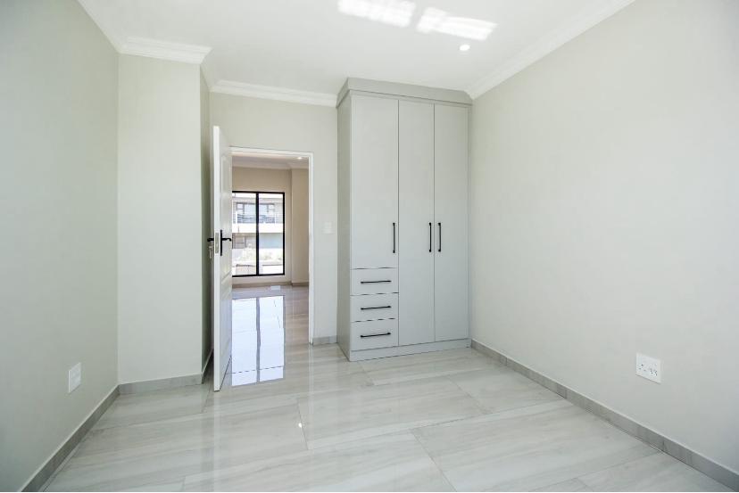 4 Bedroom Property for Sale in Kameeldrift East Gauteng