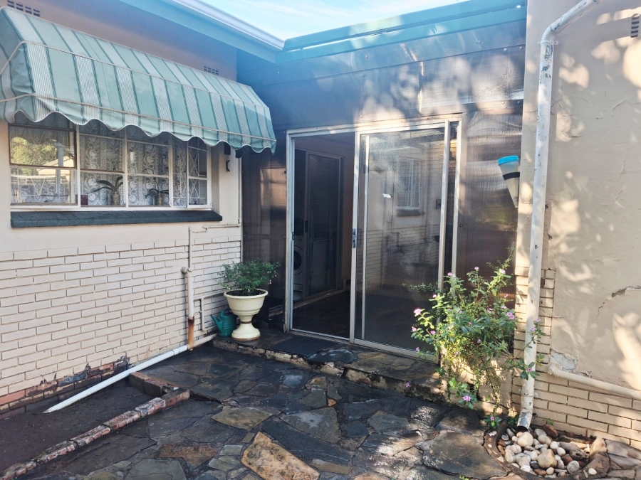 2 Bedroom Property for Sale in Villieria Gauteng