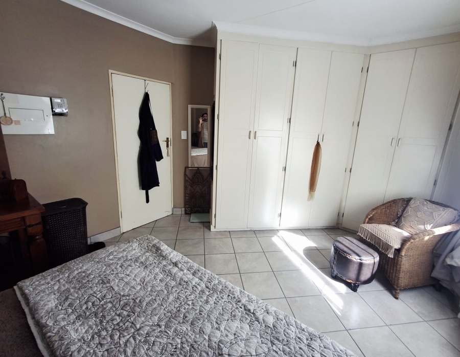 2 Bedroom Property for Sale in Villieria Gauteng