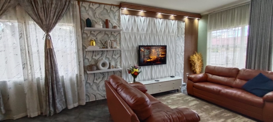 3 Bedroom Property for Sale in Fochville Gauteng