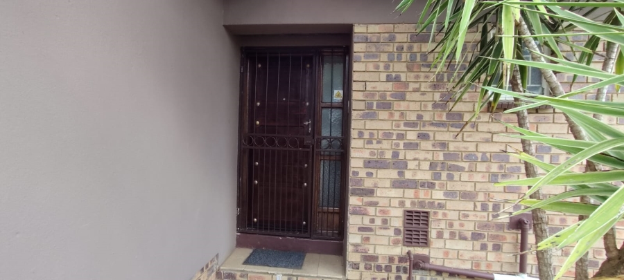 3 Bedroom Property for Sale in Fochville Gauteng