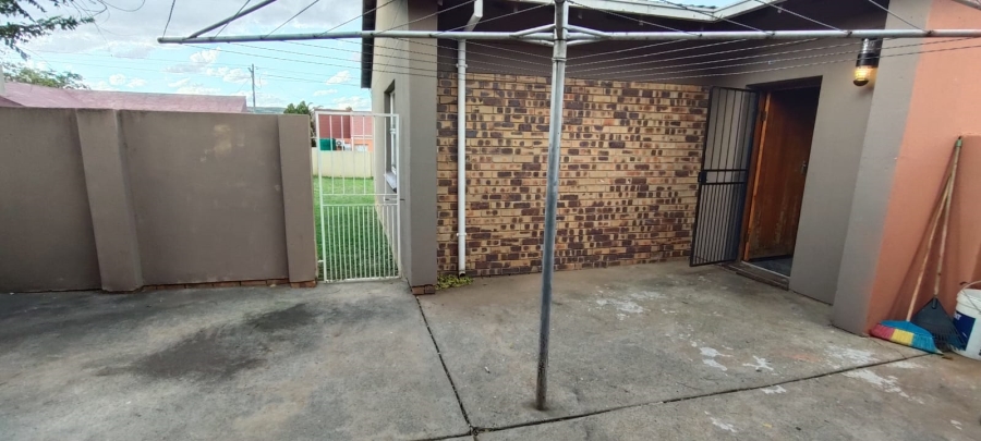 3 Bedroom Property for Sale in Fochville Gauteng