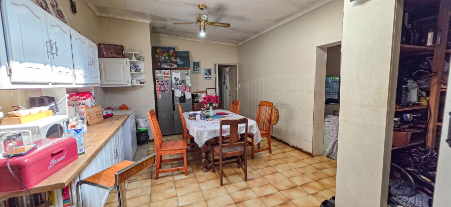 6 Bedroom Property for Sale in Wonderboom Gauteng