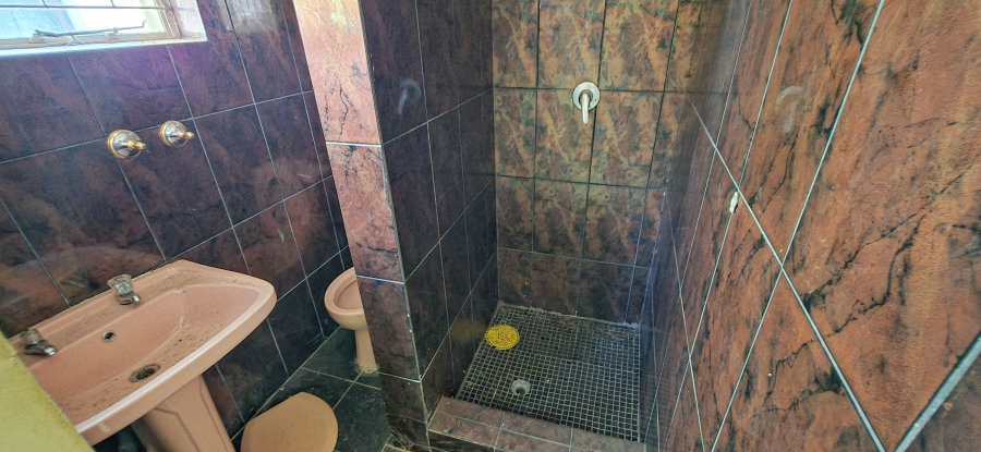 6 Bedroom Property for Sale in Wonderboom Gauteng