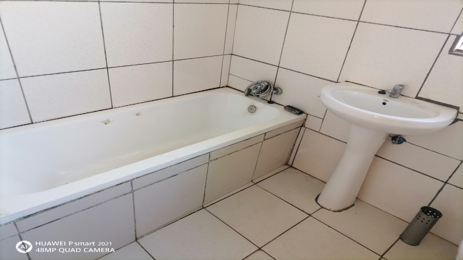 3 Bedroom Property for Sale in Vanderbijlpark CE 4 Gauteng
