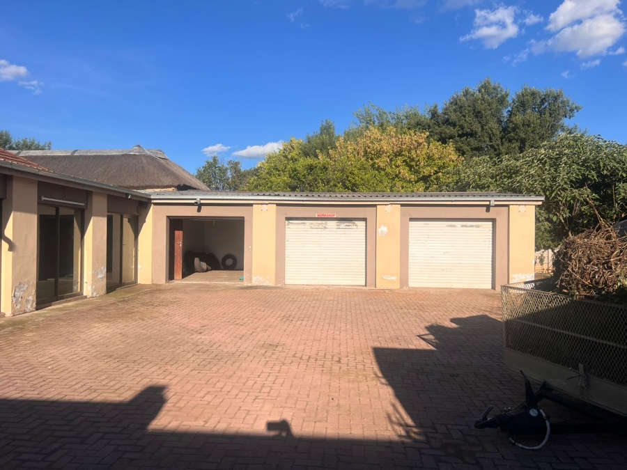 3 Bedroom Property for Sale in Three Rivers Gauteng