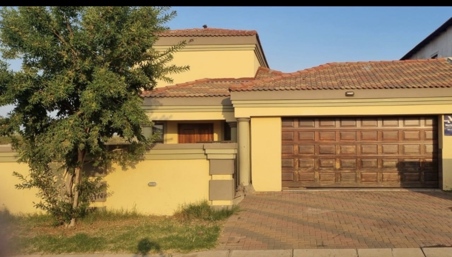 3 Bedroom Property for Sale in Golden Gardens Gauteng