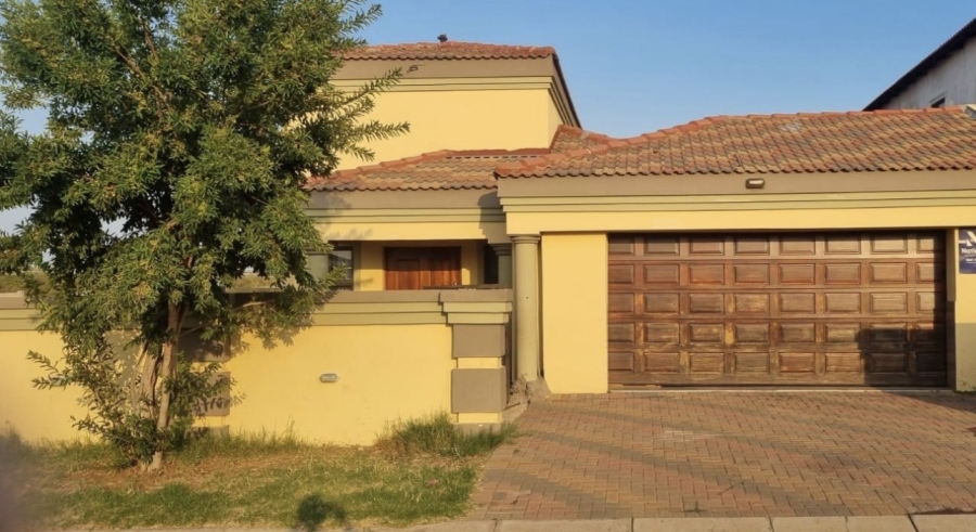 3 Bedroom Property for Sale in Golden Gardens Gauteng