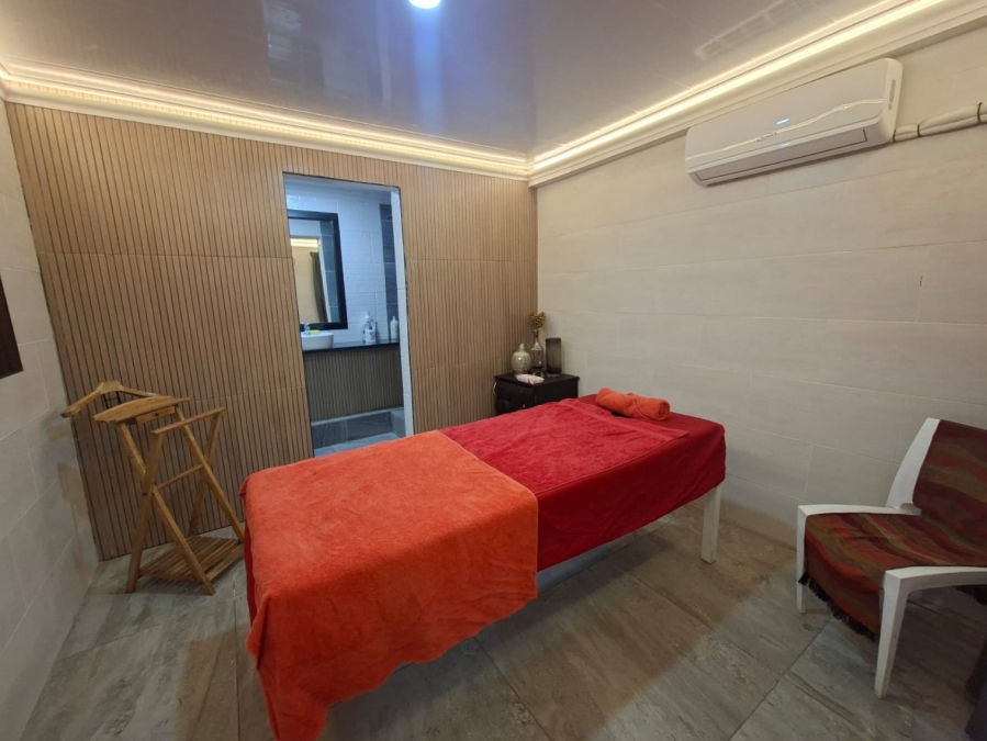 21 Bedroom Property for Sale in Three Rivers Gauteng