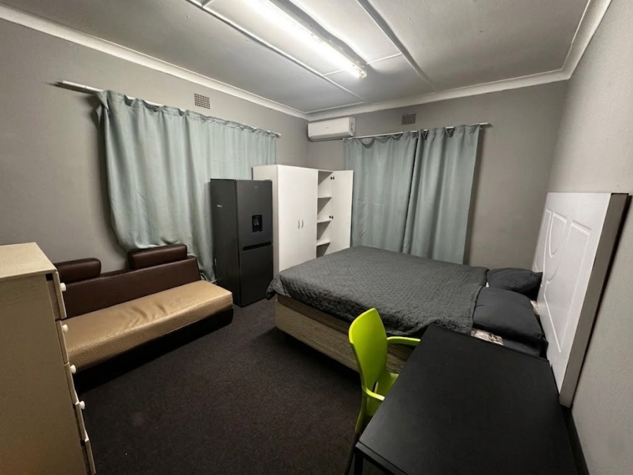 21 Bedroom Property for Sale in Three Rivers Gauteng