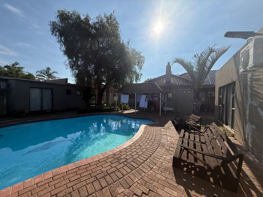 21 Bedroom Property for Sale in Three Rivers Gauteng