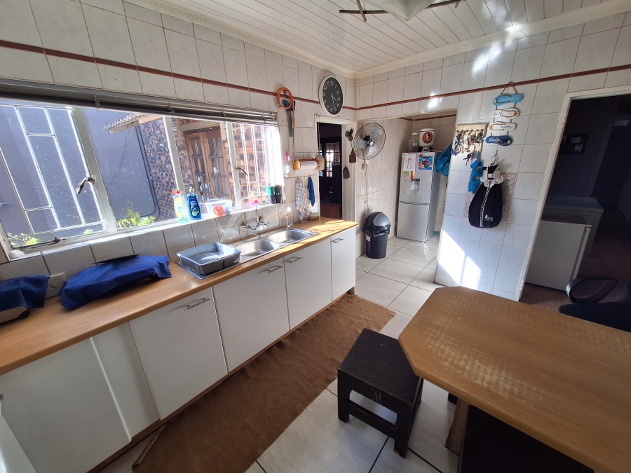 4 Bedroom Property for Sale in Vanderbijlpark SE 6 Gauteng