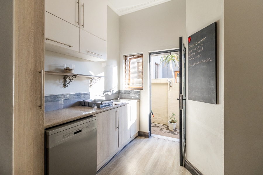 5 Bedroom Property for Sale in Olympus AH Gauteng