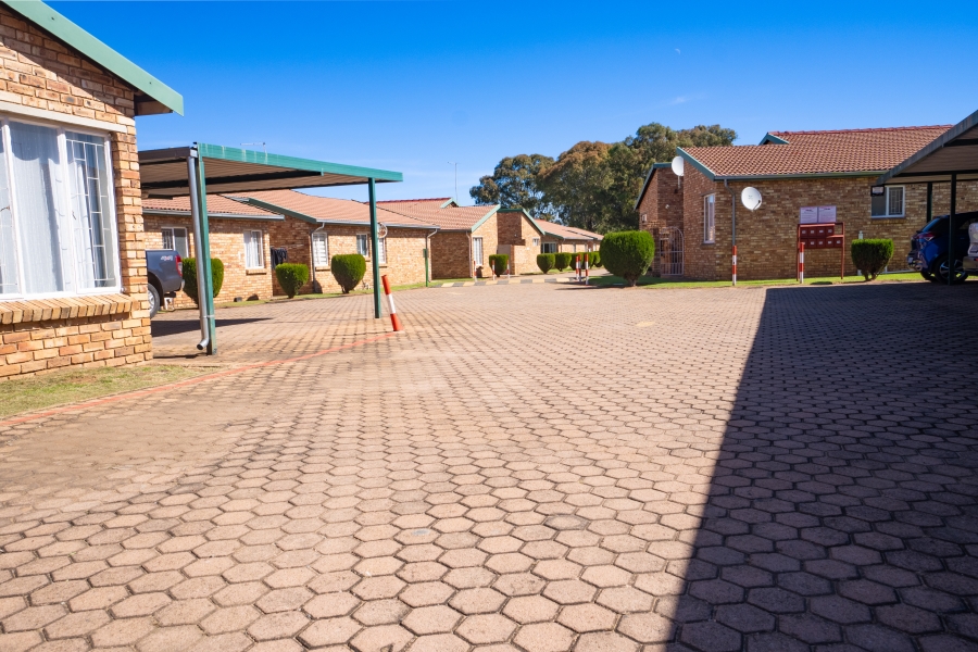 3 Bedroom Property for Sale in Groblerpark Gauteng