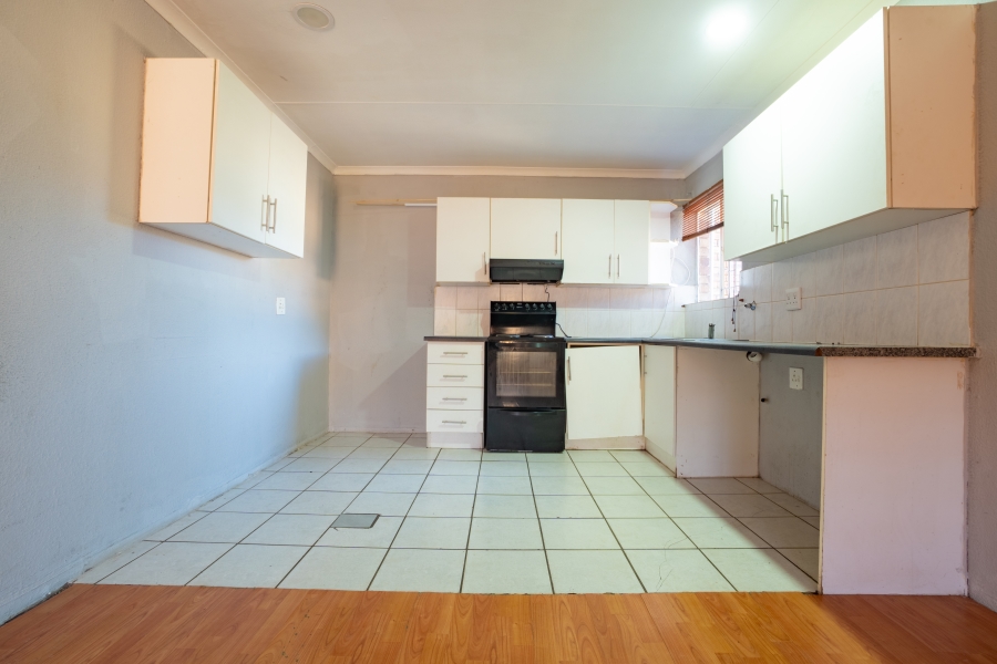 3 Bedroom Property for Sale in Groblerpark Gauteng