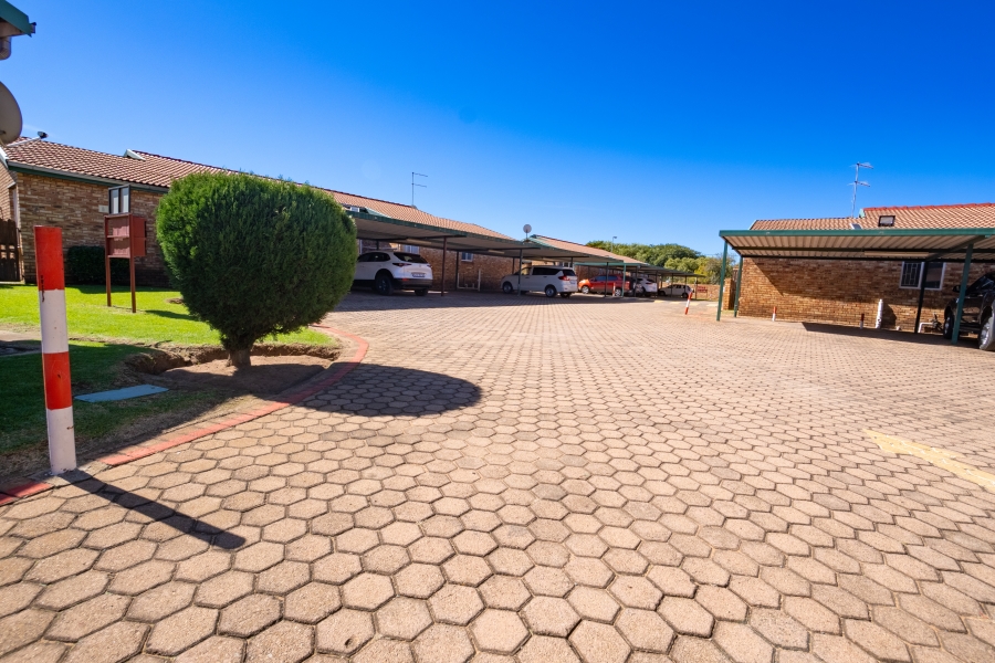 3 Bedroom Property for Sale in Groblerpark Gauteng