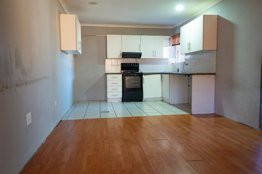 3 Bedroom Property for Sale in Groblerpark Gauteng
