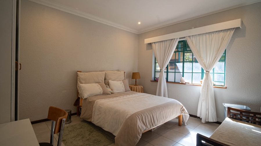 To Let 4 Bedroom Property for Rent in Farmall A H Gauteng