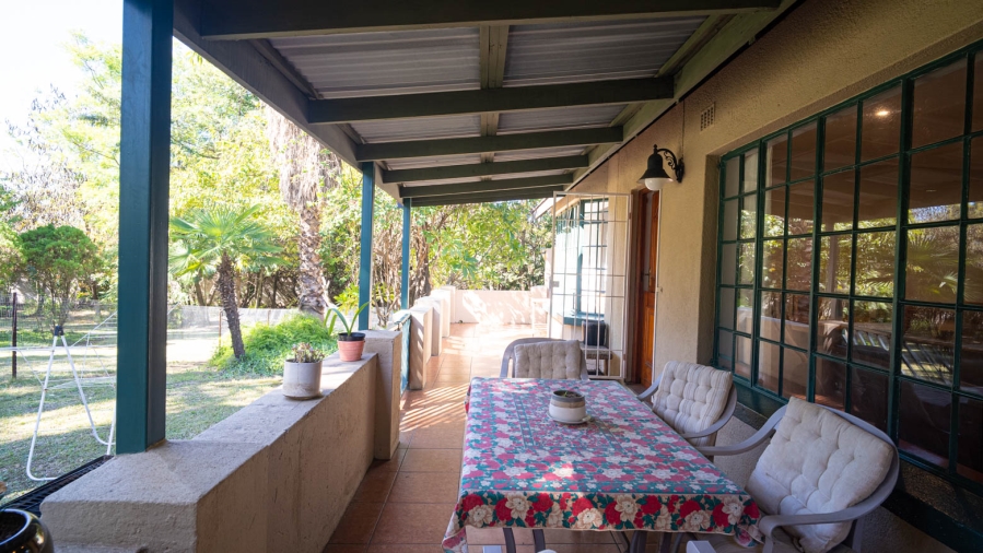 To Let 4 Bedroom Property for Rent in Farmall A H Gauteng