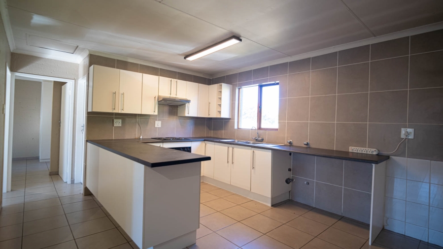 2 Bedroom Property for Sale in Bryanston Gauteng