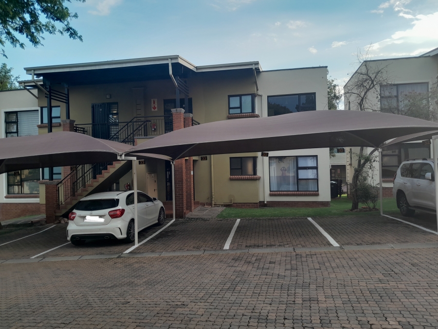 2 Bedroom Property for Sale in Glenvista Gauteng