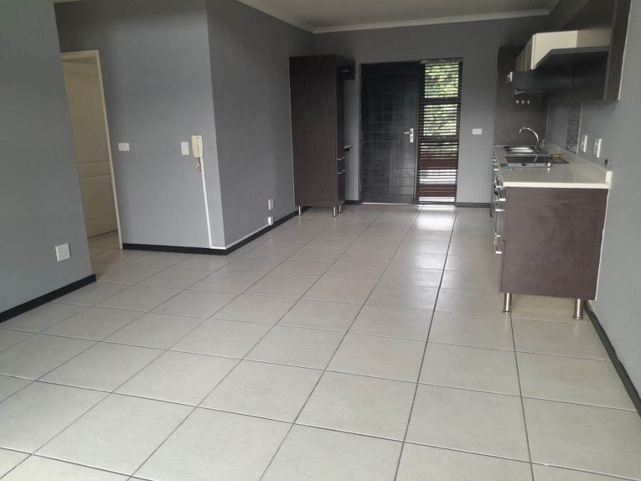 2 Bedroom Property for Sale in Glenvista Gauteng