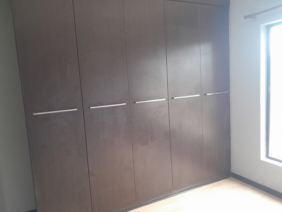 2 Bedroom Property for Sale in Glenvista Gauteng