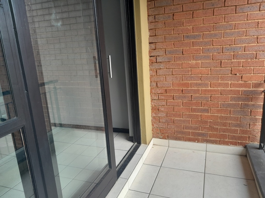 2 Bedroom Property for Sale in Glenvista Gauteng